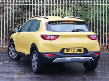 Used Kia Stonic 2023 for sale - 79610631: Photo