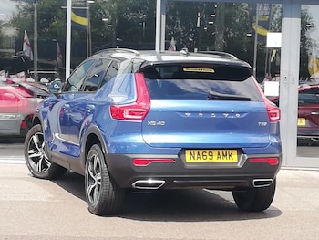 Used Volvo XC40 2019 for sale - 79372936: Photo