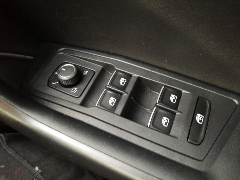 Used Volkswagen T-Roc 2021 for sale - 76556456: Photo 16