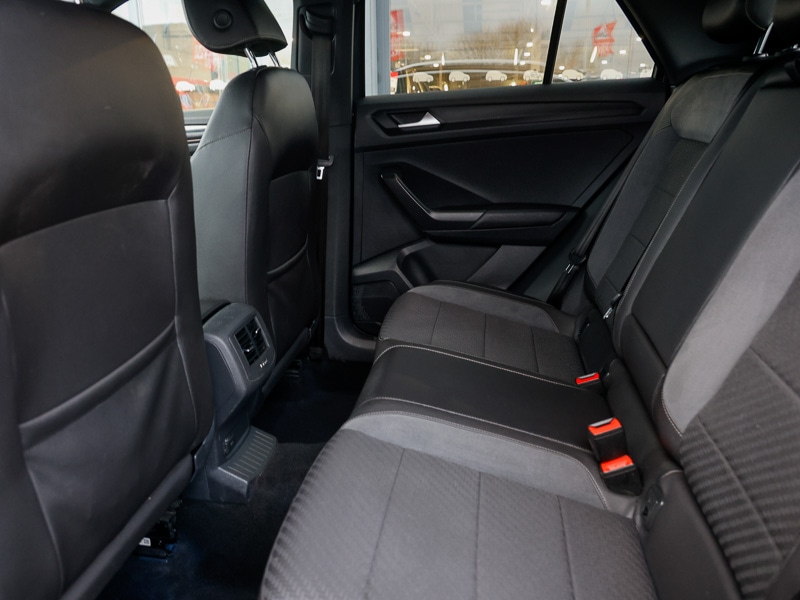 Used Volkswagen T-Roc 2018 for sale - 77358011: Photo 6