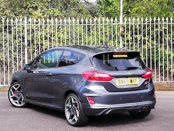 Used Ford Fiesta 2018 for sale - 79858013: Photo