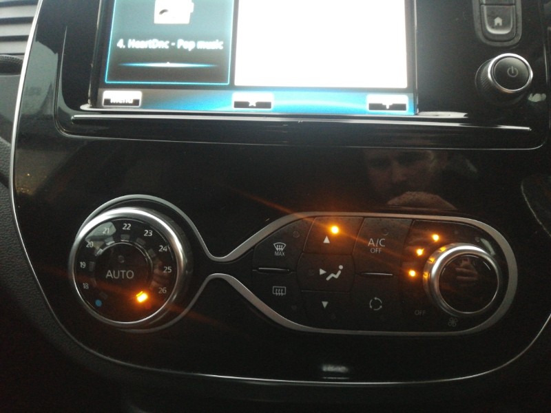 Used Renault Captur 2018 for sale - 76533178: Photo 15