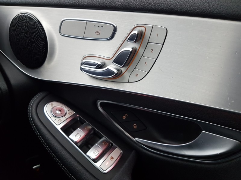 Used Mercedes-Benz GLC 2017 for sale - 76889423: Photo 18