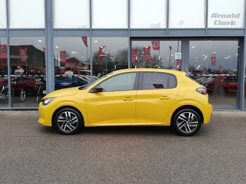 Used Peugeot 208 2023 for sale - 77518445: Photo