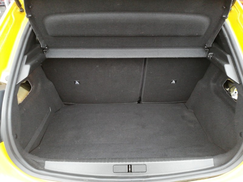 Used Peugeot 208 2023 for sale - 77518445: Photo 8