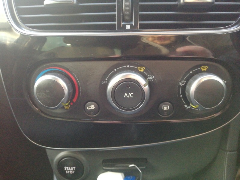 Used Renault Clio 2018 for sale - 77265190: Photo 15