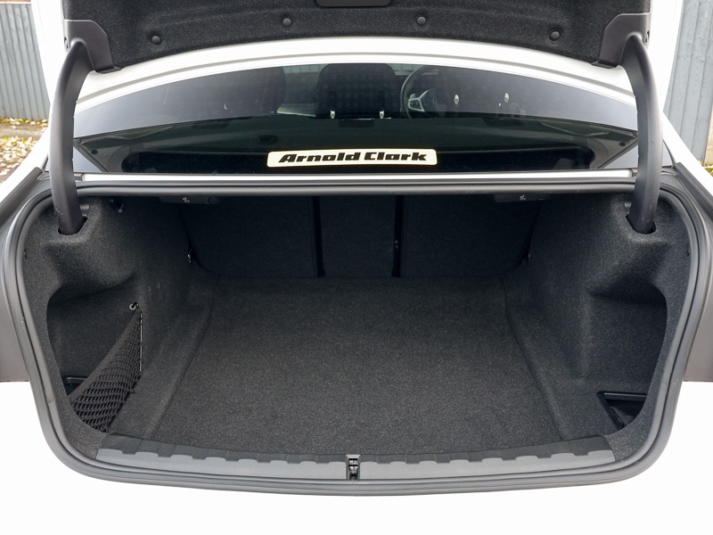 Used BMW 3 Series 2024 for sale - 77108328: Photo 8