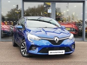 Used Renault Clio 2020 for sale - 76567124: Photo