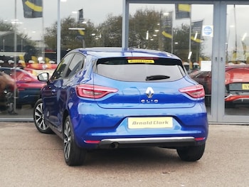 Used Renault Clio 2020 for sale - 76567124: Photo