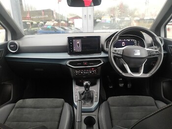 Used SEAT Arona 2023 for sale - 77664315: Photo