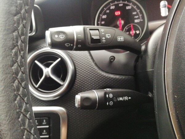 Used Mercedes-Benz A-Class 2017 for sale - 76264938: Photo 18