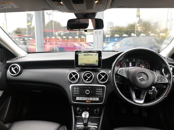 Used Mercedes-Benz A-Class 2017 for sale - 76264938: Photo 2