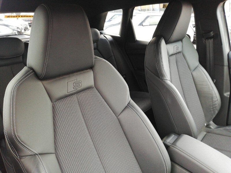 Used Audi Q4 e-tron 2021 for sale - 77847029: Photo 10