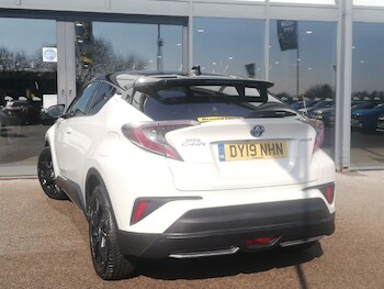 Used Toyota C-HR 2019 for sale - 78360924: Photo