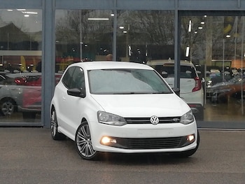 Used Volkswagen Polo 2015 for sale - 78391687: Photo