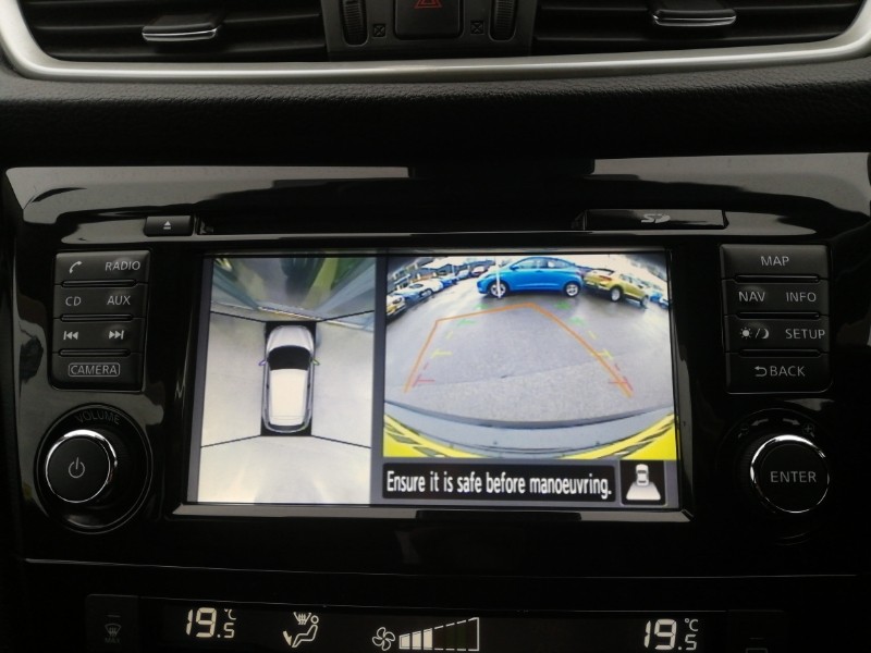 Used Nissan Qashqai 2017 for sale - 77070323: Photo 11