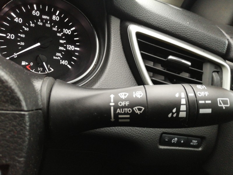 Used Nissan Qashqai 2017 for sale - 77070323: Photo 18