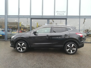 Used Nissan Qashqai 2017 for sale - 77070323: Photo