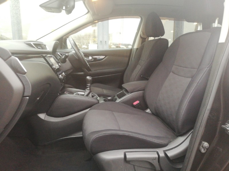 Used Nissan Qashqai 2017 for sale - 77070323: Photo 5