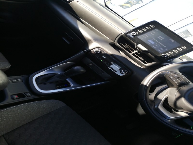 Used Toyota Yaris 2022 for sale - 76656722: Photo 10