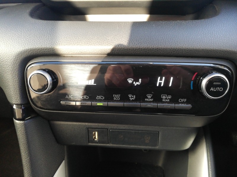 Used Toyota Yaris 2022 for sale - 76656722: Photo 17