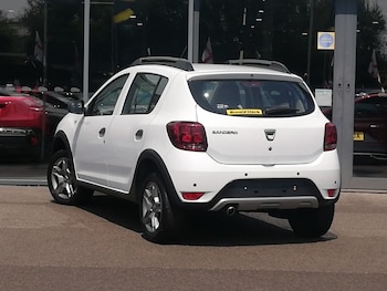 Used Dacia Sandero Stepway 2019 for sale - 79457936: Photo