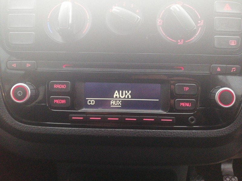 Used Volkswagen up! 2014 for sale - 76885594: Photo 17