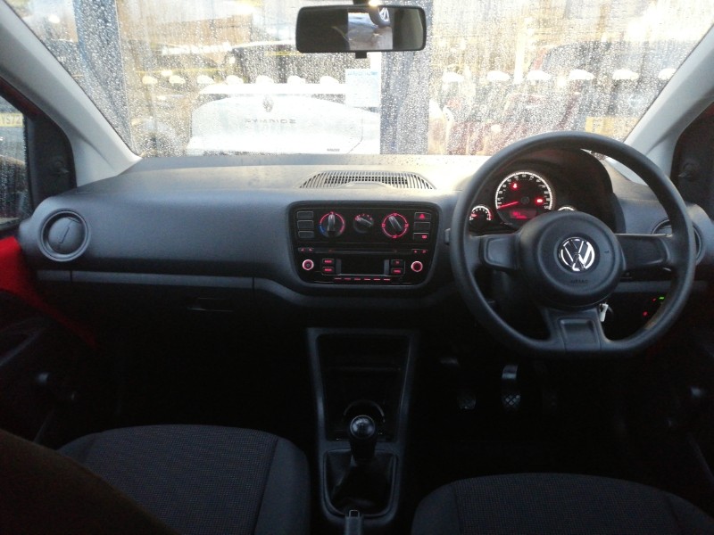 Used Volkswagen up! 2014 for sale - 76885594: Photo 2