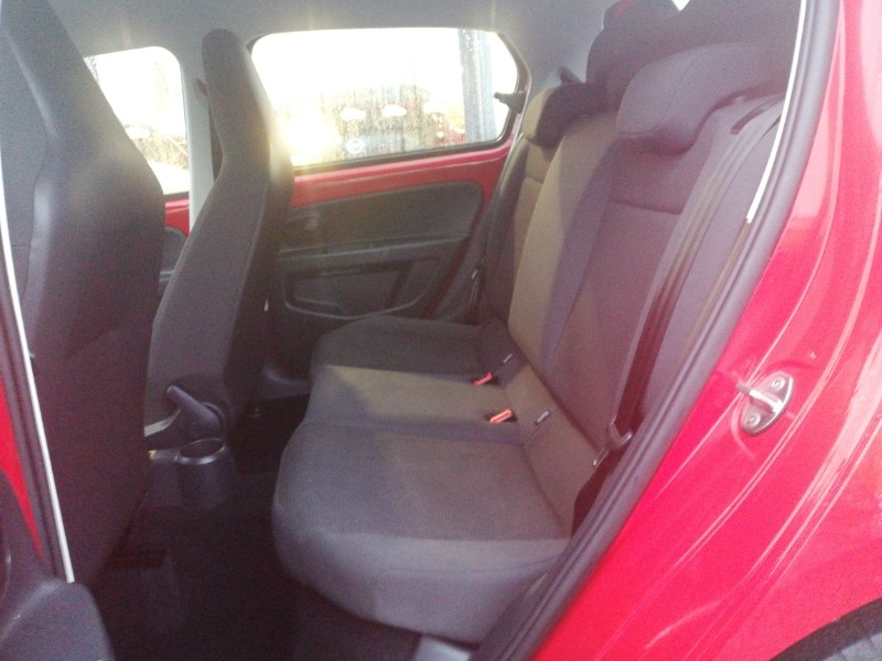 Used Volkswagen up! 2014 for sale - 76885594: Photo 6