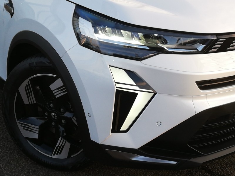 Used Renault Other 2024 for sale - 76648519: Photo 9