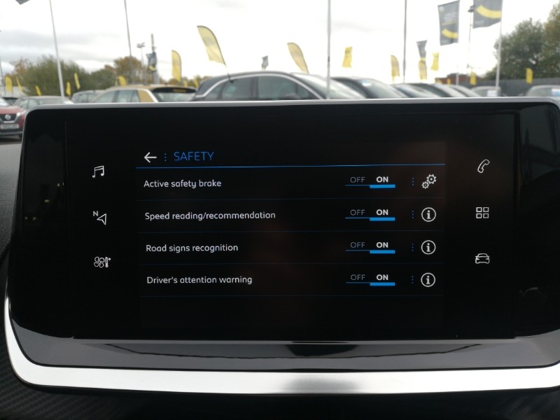 Used Peugeot 208 2022 for sale - 76451244: Photo 17