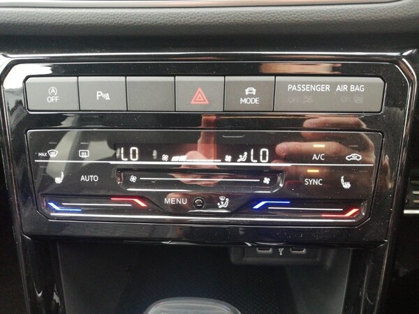 Used Volkswagen T-Cross 2024 for sale - 75000759: Photo 17
