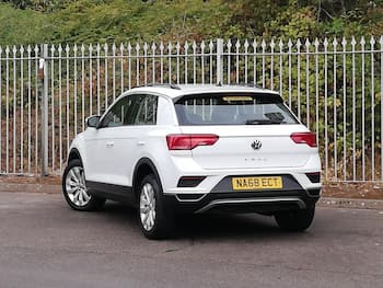 Used Volkswagen T-Roc 2018 for sale - 79561416: Photo