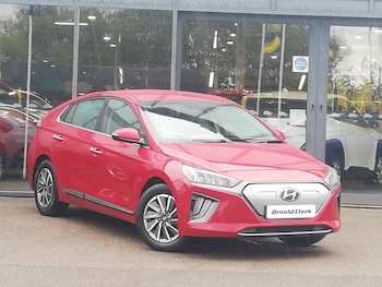 2022 - 100kW Premium 38kWh 5dr Auto