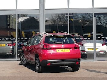 Used Peugeot 2008 2017 for sale - 78403680: Photo