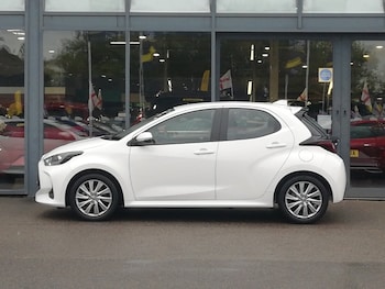 Used Toyota Yaris 2023 for sale - 78877294: Photo