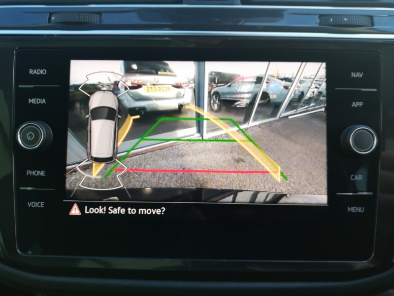 Used Volkswagen Tiguan 2021 for sale - 77142062: Photo 16