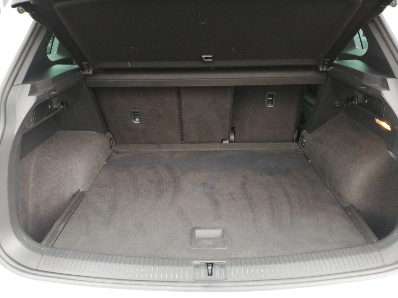 Used Volkswagen Tiguan 2019 for sale - 78147456: Photo 8