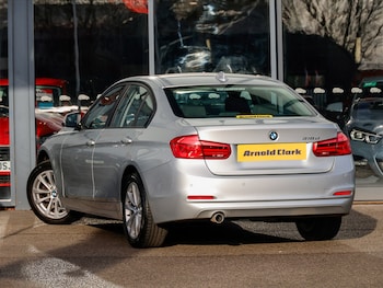 Used BMW 3 Series 2018 for sale - 77352436: Photo