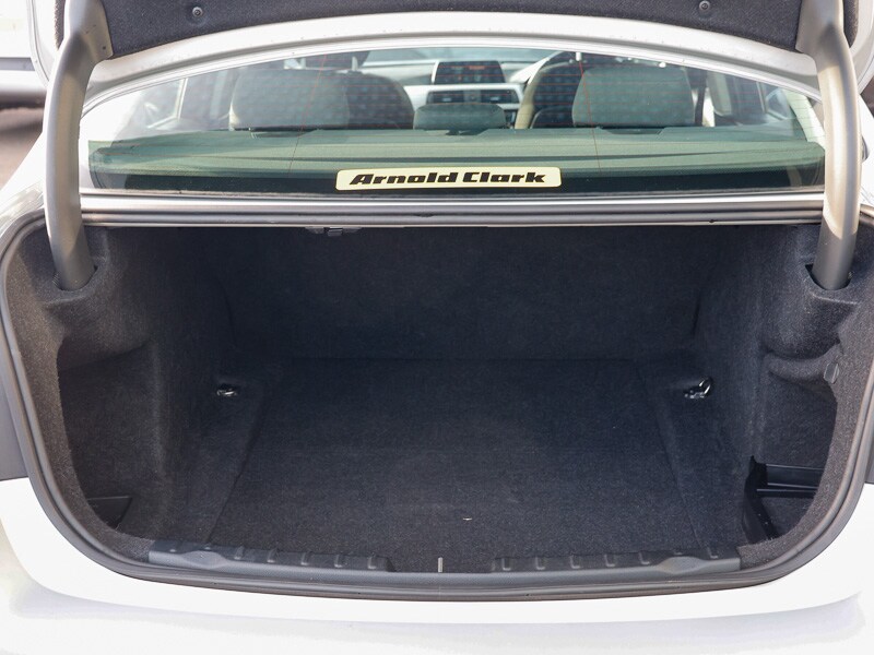 Used BMW 3 Series 2018 for sale - 77352436: Photo 8