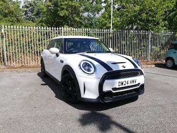 Used MINI Hatch 2024 for sale - 79433074: Photo