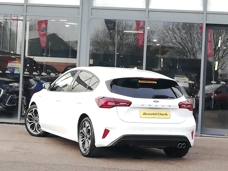 Used Ford Focus 2022 for sale - 77645000: Photo 3