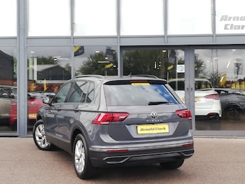 Used Volkswagen Tiguan 2021 for sale - 78795680: Photo