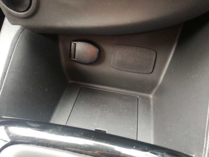 Used Renault Clio 2017 for sale - 76889448: Photo 18