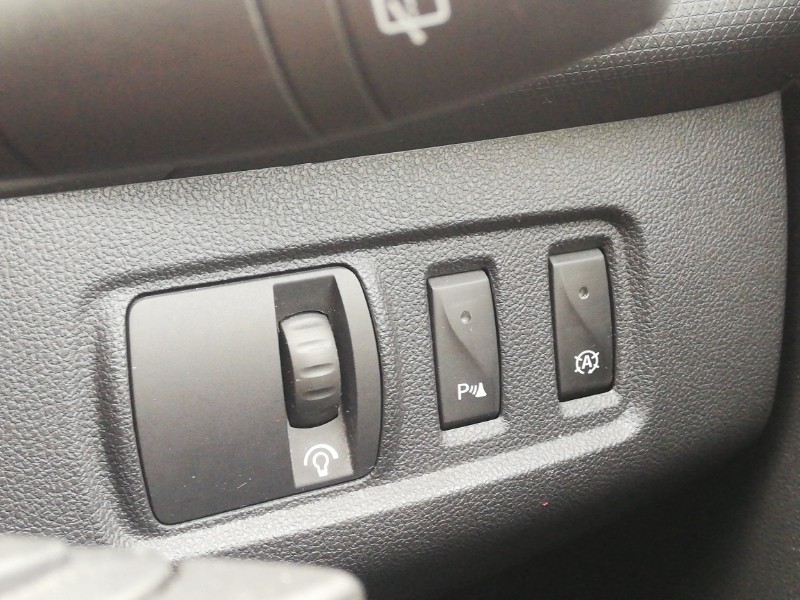 Used Renault Clio 2017 for sale - 76889448: Photo 19