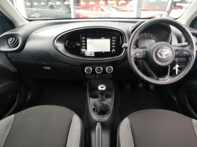 Used Toyota Aygo X 2022 for sale - 76183341: Photo 2