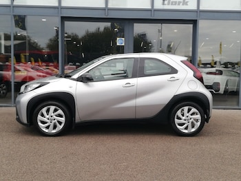 Used Toyota Aygo X 2022 for sale - 76183341: Photo 4