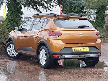 Used Dacia Sandero Stepway 2022 for sale - 78683996: Photo