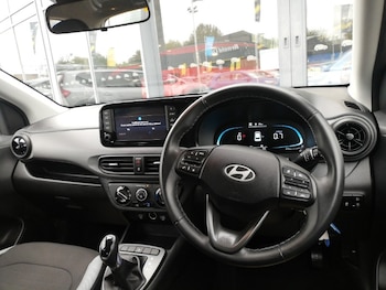 Used Hyundai i10 2024 for sale - 76233688: Photo 2