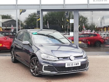 Used Volkswagen Golf 2018 for sale - 78941269: Photo